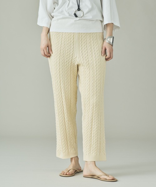 Curensology（カレンソロジー）の「Curensology(カレンソロジー)/ローシルクケーブルニットパンツ（その他パンツ・レディース・クリーム/ブラック・FREE）」の3枚目の写真