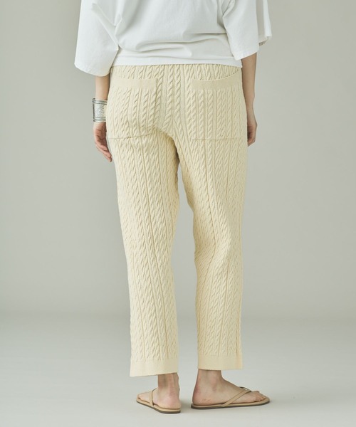 Curensology（カレンソロジー）の「Curensology(カレンソロジー)/ローシルクケーブルニットパンツ（その他パンツ・レディース・クリーム/ブラック・FREE）」の5枚目の写真