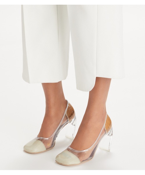 TORY BURCH（トリーバーチ）の「クリアパンプス（パンプス・レディース・クリア・24cm/23.5cm）」の5枚目の写真