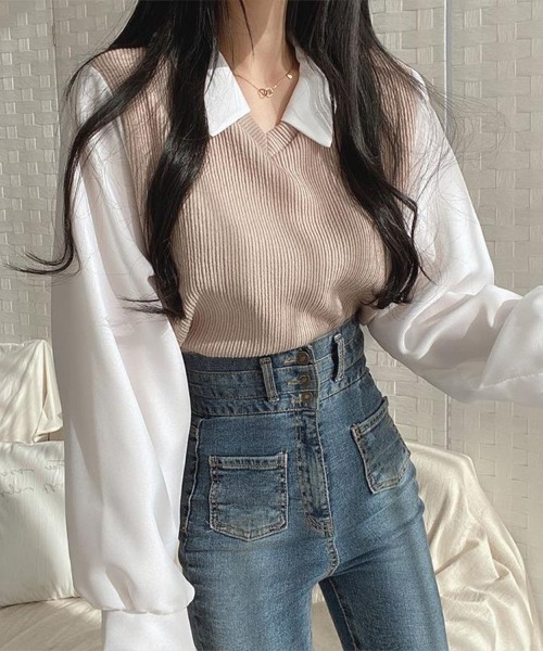 Flugge(フラッジー)の「ベストレイヤード長袖シャツ(シャツ/ブラウス・レディース・ベージュ/ブラック・MEDIUM/LARGE)」の4枚目の写真