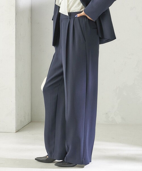 SHIPS(シップス)の「〈接触冷感 / UVカット〉Refinel セミ ワイド パンツ(セレモニー対応可)(その他パンツ・レディース・ベージュ系/アイボリー/ネイビー・40/38/36/34)」の9枚目の写真