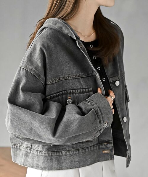 rps（アールピーエス）の「ショート丈フードＧジャン（デニムジャケット・レディース・ブルー/ブラック・フリー）」の8枚目の写真