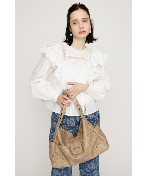 SLY（スライ）の「STUDS HORIZONTAL BAG スタッズホリゾンタルバッグ（ショルダーバッグ・レディース・ブルー系その他/ブラック/ベージュ・FREE）」の12枚目の写真