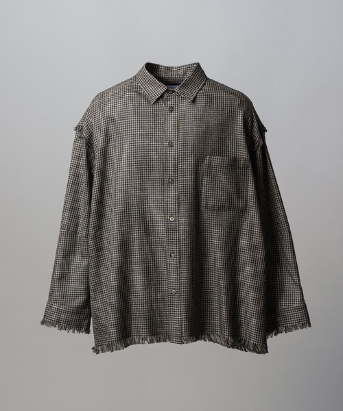 MAISON SPECIAL（メゾンスペシャル）の「《UNISEX》【Italian Dead Stock Fabric】Prime-Over Regular Collar Cut-off Shirt/【イタリアンデッドストックファブリック】プライムオーバーレギュラーカラーカットオフシャツ【MAISON SPECIAL/メゾンスペシャル】（シャツ/ブラウス・メンズ・ブルー/ブラック/ダークパープル/パープル/ネイビー/レッド/ダークネイビー/ブラウン・2/0/1）」の17枚目の写真