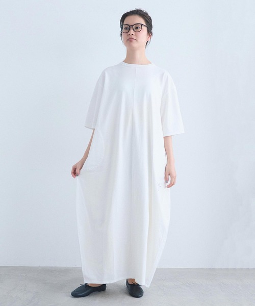 I am I in fact...（アイアムアイインファクト）の「MOONY DRESS（ワンピース・レディース・ホワイト・FREE）」の17枚目の写真