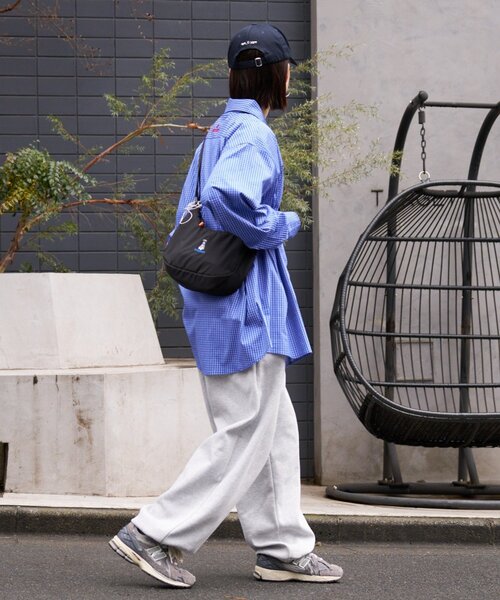 CIAOPANIC TYPY(チャオパニックティピー)の「【ユニセックス】シュナウザー/犬刺繍ロゴミニショルダーバッグ(ショルダーバッグ・レディース・ブラック・ONE SIZE)」の13枚目の写真