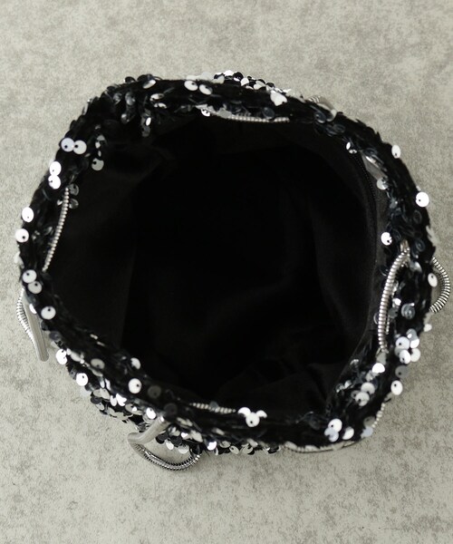 GALLEST（ギャレスト）の「スパンコールミニバッグ（ショルダーバッグ・レディース・ダークブラウン/シルバー/ブラック・00）」の7枚目の写真