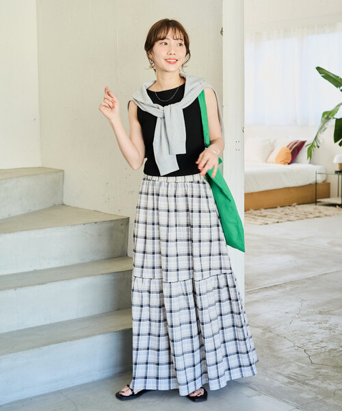 FREAK'S STORE(フリークスストア)の「限定展開 チェック ティアードスカート(スカート・レディース・ブラック/ベージュ/ブルー・MEDIUM/SMALL)」の4枚目の写真