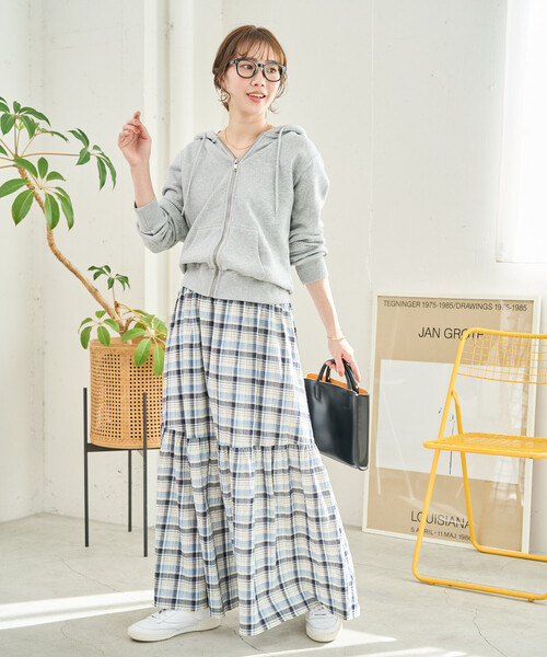 FREAK'S STORE(フリークスストア)の「限定展開 チェック ティアードスカート(スカート・レディース・ブラック/ベージュ/ブルー・MEDIUM/SMALL)」の14枚目の写真