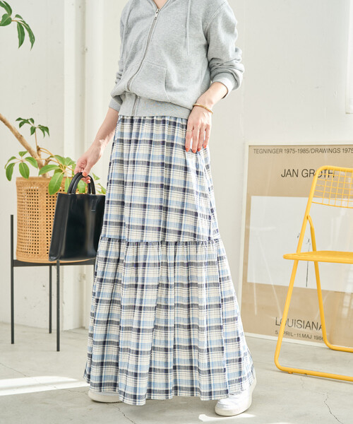 FREAK'S STORE(フリークスストア)の「限定展開 チェック ティアードスカート(スカート・レディース・ブラック/ベージュ/ブルー・MEDIUM/SMALL)」の17枚目の写真