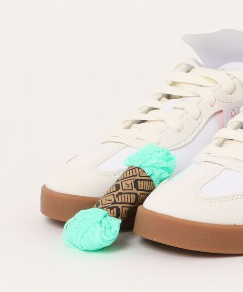 PUMA(プーマ)の「【PUMA】PUMA CLUB アズーラ LS(スニーカー・レディース・ホワイト×パープル・25.0cm/24.5cm/24.0cm/23.5cm/23.0cm)」の3枚目の写真