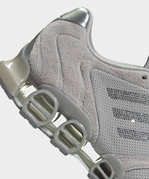 adidas(アディダス)の「メガ ゴーストライド / Mega Ghostride / アディダスオリジナルス adidas Originals(スニーカー・レディース・グレー・23.0cm/23.5cm/24.0cm/24.5cm/25.0cm/25.5cm/26.0cm/26.5cm/27.0cm/27.5cm/28.0cm)」の8枚目の写真