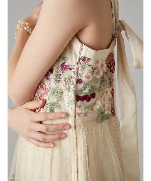 LILY BROWN（リリーブラウン）の「【LILY BROWN×KEITA MARUYAMA】エンブロイダリーチュールドレス（ドレス・レディース・ネイビー/クリーム・F）」の6枚目の写真