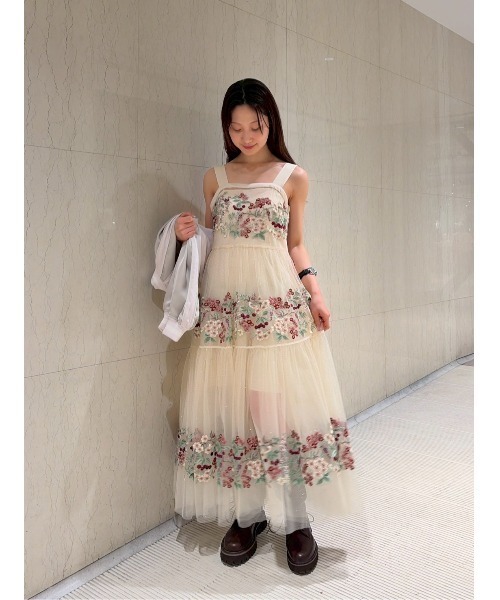 LILY BROWN（リリーブラウン）の「【LILY BROWN×KEITA MARUYAMA】エンブロイダリーチュールドレス（ドレス・レディース・ネイビー/クリーム・F）」の12枚目の写真