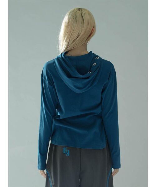 :ETHROF（イーサオブ）の「PIERCE HOODIE（Tシャツ/カットソー・レディース・ブルー/オフホワイト/ブラック・MEDIUM）」の21枚目の写真