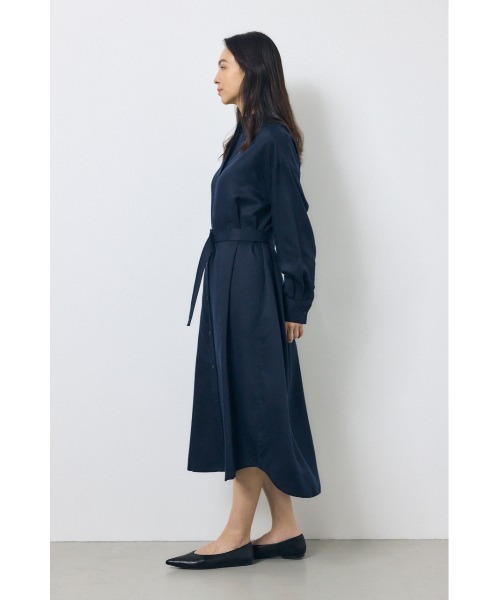AZUL by moussy(アズールバイマウジー)の「セルロースロングシャツワンピース(シャツワンピース・レディース・ネイビー/グレイッシュベージュ・SMALL/MEDIUM)」の13枚目の写真