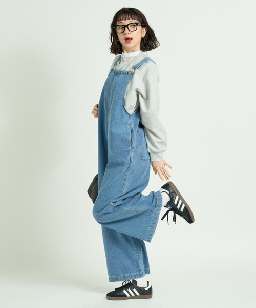 A.D.C.L.（エーディーシーエル）の「デニム ワイドシルエット オーバーオール（サロペット/オーバーオール・レディース・サックスブルー/ブルー・M/L）」の9枚目の写真