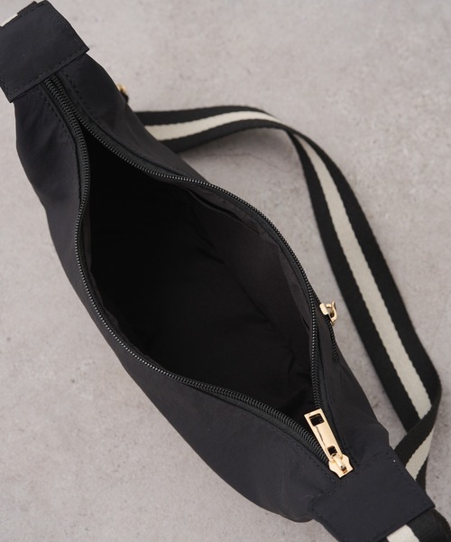 PUAL CE CIN（ピュアルセシン）の「ムーンボディーBAG（ショルダーバッグ・レディース・ブラック・FREE）」の7枚目の写真