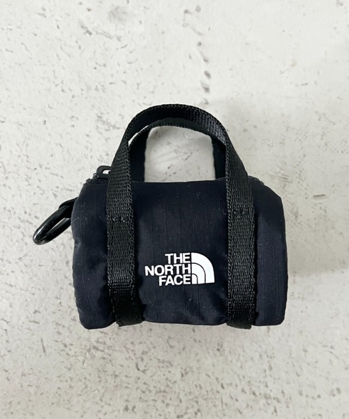 THE NORTH FACE(ザノースフェイス)の「THE NORTH FACE(ザ・ノースフェイス)/軽量 ショルダー ロゴプリント ブリーズ ロール クロス バッグ/BREEZE ROLL CROSS BAG(ショルダーバッグ・レディース・ブラック/オレンジ/ホワイト/ピンク・FREE)」の9枚目の写真