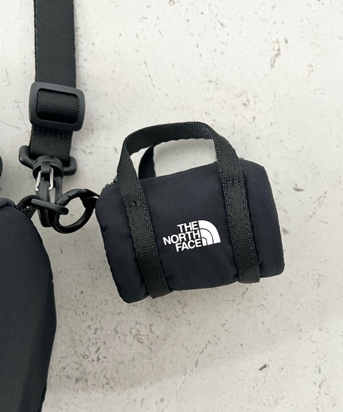 THE NORTH FACE(ザノースフェイス)の「THE NORTH FACE(ザ・ノースフェイス)/軽量 ショルダー ロゴプリント ブリーズ ロール クロス バッグ/BREEZE ROLL CROSS BAG(ショルダーバッグ・レディース・ブラック/オレンジ/ホワイト/ピンク・FREE)」の7枚目の写真