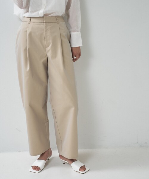 GALLEST（ギャレスト）の「フロントタックチノパン（その他パンツ・レディース・ベージュ/カーキ・40/38/36）」の9枚目の写真