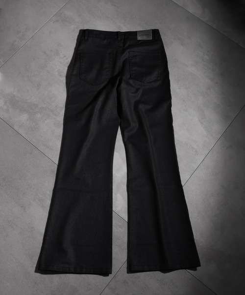 LANDNESS(ランドネス)の「【LANDNESS/ランドネス】Wax coated bootcut jeans/ワックス コーティッド ブーツカット ジーンズ(デニムパンツ・メンズ・ブラック・M/S/L)」の2枚目の写真
