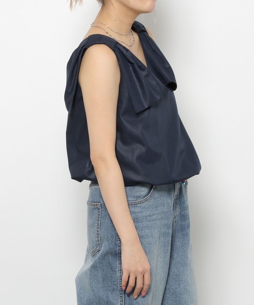 GLOBAL WORK(グローバルワーク)の「高山直子さんコラボ/肩リボンノースリーブブラウス/EiiS/289642(シャツ/ブラウス・レディース・ネイビー/スミクロ・SMALL/X-SMALL)」の19枚目の写真