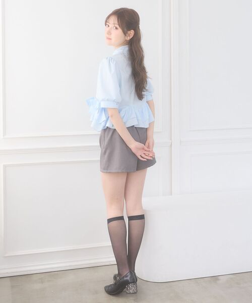 MAJESTIC LEGON（マジェスティックレゴン）の「リボンフリルペプラム半袖ブラウス（シャツ/ブラウス・レディース・ブルー/オフホワイト/ピンク・MEDIUM）」の17枚目の写真