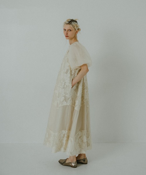 et.UNiVER(エトユニベール)の「Bloom jacquard dress(ドレス・レディース・ピンク/アイボリー/ブラック・MEDIUM/M-Short/M-Long)」の9枚目の写真