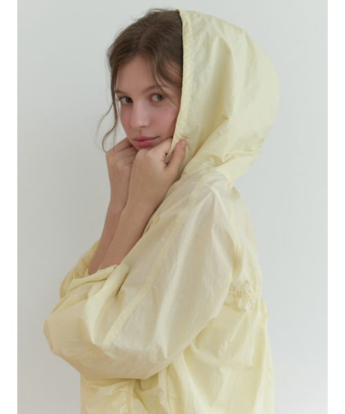RE_L(リエル)の「Dery shirring jumper (yellow)(ナイロンジャケット・レディース・その他・FREE)」の2枚目の写真