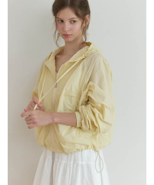 RE_L(リエル)の「Dery shirring jumper (yellow)(ナイロンジャケット・レディース・その他・FREE)」の4枚目の写真
