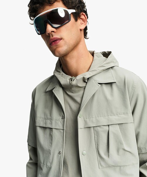 AIGLE(エーグル)の「UVカット リラックス開襟シャツ(シャツ/ブラウス・メンズ・セージグリーン/ホワイト/イエロー・M/L/S)」の4枚目の写真