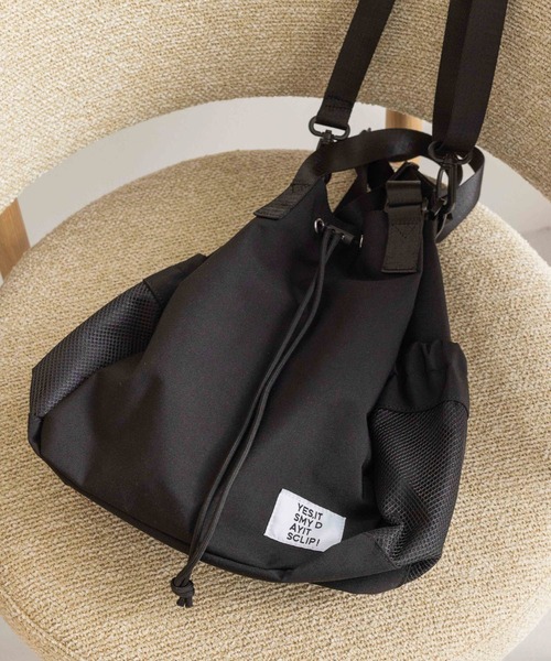 studio CLIP（スタディオクリップ）の「【2WAY/500mlボトル収納可】ロングハンドルトート&ショルダーバッグ（ショルダーバッグ・レディース・ブラウン/ブラック/オレンジ/グレー・FREE）」の2枚目の写真