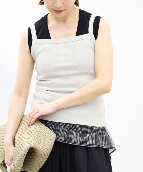 IENA(イエナ)の「FLORE FLORE/フローレフローレ MAYCAMI キャミソール(キャミソール・レディース・チャコールグレー/ブラック/ブルー系その他・FREE)」の3枚目の写真