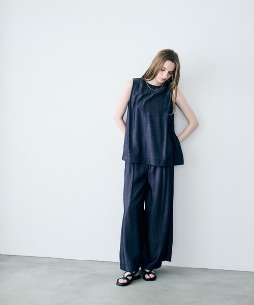 uncrave(アンクレイヴ)の「リヨセルデニム ワイドパンツ(その他パンツ・レディース・ネイビー系/ブラック系・2/1/0)」の7枚目の写真