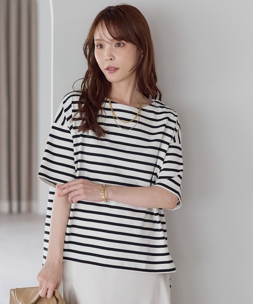 PREFERIR（プレフェリール）の「大人カジュアル きれい見えボーダーT｜ボートネック ゆったり 体型カバー 綿100%（Tシャツ/カットソー・レディース・ブラック/ブルー・FREE）」の4枚目の写真