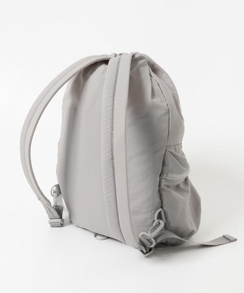 SENSE OF PLACE by URBAN RESEARCH（センスオブプレイスバイアーバンリサーチ）の「『撥水』SKINProof 2WAYリュック（バックパック/リュック・レディース・ブラック/ベージュ/グレー・ONE）」の8枚目の写真