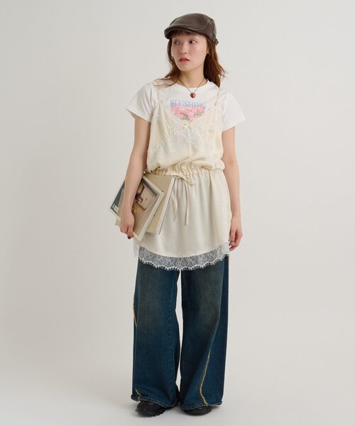 w closet(ダブルクローゼット)の「【3色展開】Vレースキャミワンピース(ワンピース・レディース・イエロー/アイボリー/ブラック・FREE)」の13枚目の写真