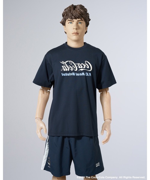 F.C.Real Bristol(エフシーレアルブリストル)の「Coca-Cola MIRROR LOGO TEE(Tシャツ/カットソー・メンズ・ホワイト/ネイビー/ブラック/オレンジ・LARGE/XX-LARGE/X-LARGE/MEDIUM/SMALL)」の5枚目の写真