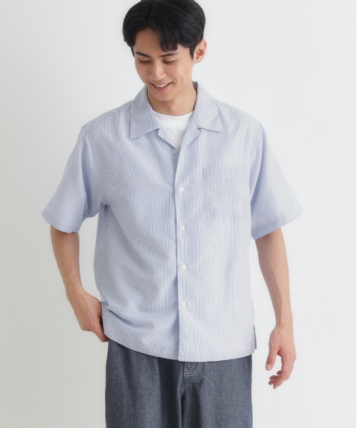 Right-on(ライトオン)の「PLUS ONE(プラスワン)オックスストライプ半袖シャツ(シャツ/ブラウス・メンズ・グリーン/ベージュ/ブルー・M/L/XL/S)」の4枚目の写真