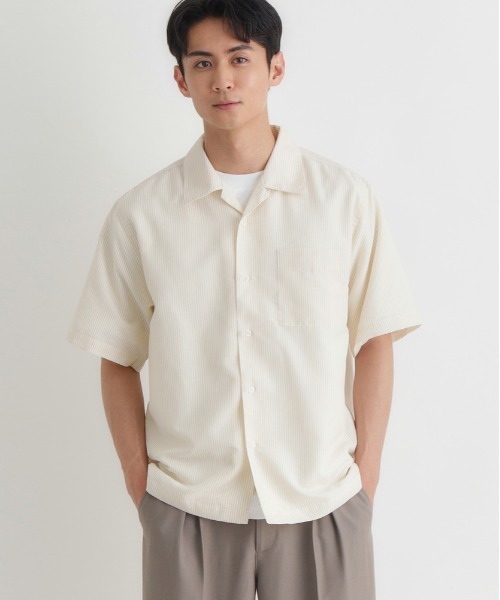 Right-on(ライトオン)の「PLUS ONE(プラスワン)オックスストライプ半袖シャツ(シャツ/ブラウス・メンズ・グリーン/ベージュ/ブルー・M/L/XL/S)」の8枚目の写真