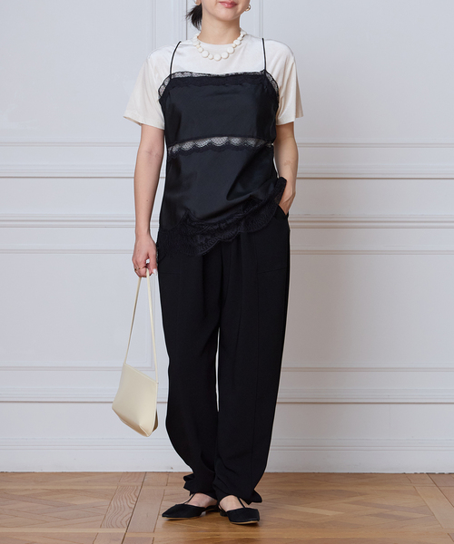 IENA LA BOUCLE(イエナラブークル)の「IENA LA BOUCLE サテンレースコンビキャミソール(キャミソール・レディース・ブラック/ベージュ系その他・FREE)」の9枚目の写真