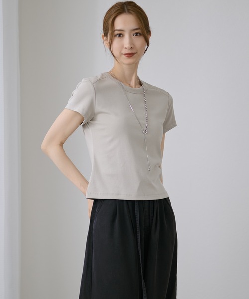 DAYRA(デイラ)の「無地 半袖 コンパクト Tシャツ トップス(Tシャツ/カットソー・レディース・ホワイト/チャコールグレー/ライトグレー/ブラック/ブラウン/イエロー・FREE)」の4枚目の写真