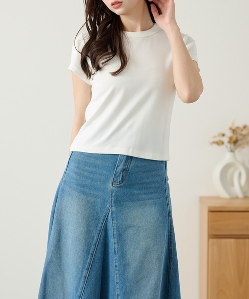 DAYRA(デイラ)の「無地 半袖 コンパクト Tシャツ トップス(Tシャツ/カットソー・レディース・ホワイト/チャコールグレー/ライトグレー/ブラック/ブラウン/イエロー・FREE)」の12枚目の写真
