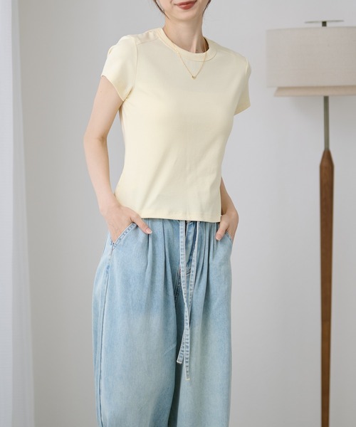 DAYRA(デイラ)の「無地 半袖 コンパクト Tシャツ トップス(Tシャツ/カットソー・レディース・ホワイト/チャコールグレー/ライトグレー/ブラック/ブラウン/イエロー・FREE)」の16枚目の写真