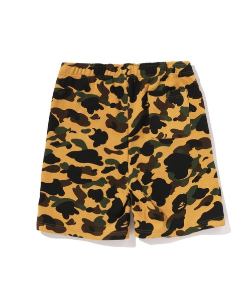A BATHING APE（アベイシングエイプ）の「1ST CAMO SHARK SWEAT SHORTS（スウェットパンツ・メンズ・イエロー/グリーン・X-LARGE/MEDIUM/SMALL/XX-LARGE/LARGE）」の4枚目の写真