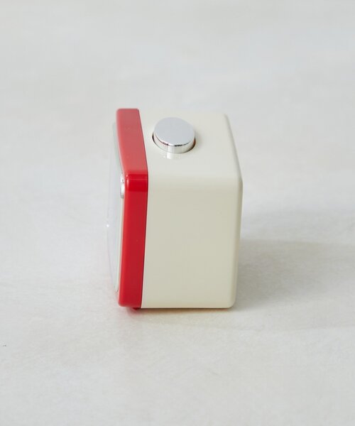 SAHIR(サヒール)の「【SAHIR サヒール】Retro grid squareclock レトログリッドスクエアクロック 時計(置時計・レディース・レッド・0)」の13枚目の写真