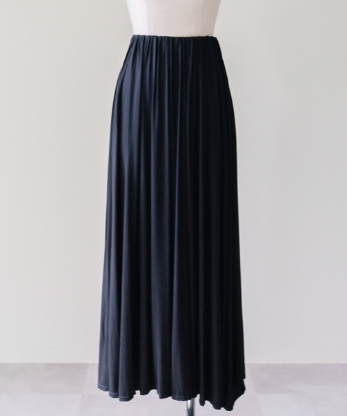 DOLLUPOOPS（ドールアップウップス）の「Drape Flare Long Skirt(ドレープフレアロングスカート)（スカート・レディース・ブラック/チャコール/グレー・FREE）」の2枚目の写真