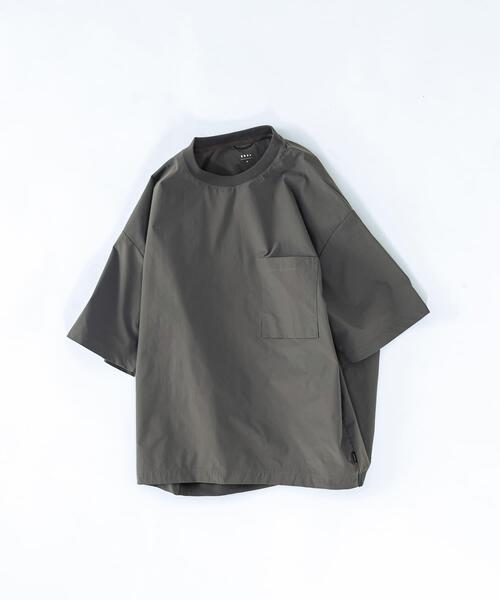 EKAL(エカル)の「『接触冷感/速乾』SOLOTEX ショートスリーブTシャツ(Tシャツ/カットソー・メンズ・ネイビー/ブラック/グレー系その他・MEDIUM/LARGE)」の1枚目の写真