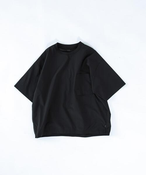 EKAL(エカル)の「『接触冷感/速乾』SOLOTEX ショートスリーブTシャツ(Tシャツ/カットソー・メンズ・ネイビー/ブラック/グレー系その他・MEDIUM/LARGE)」の2枚目の写真